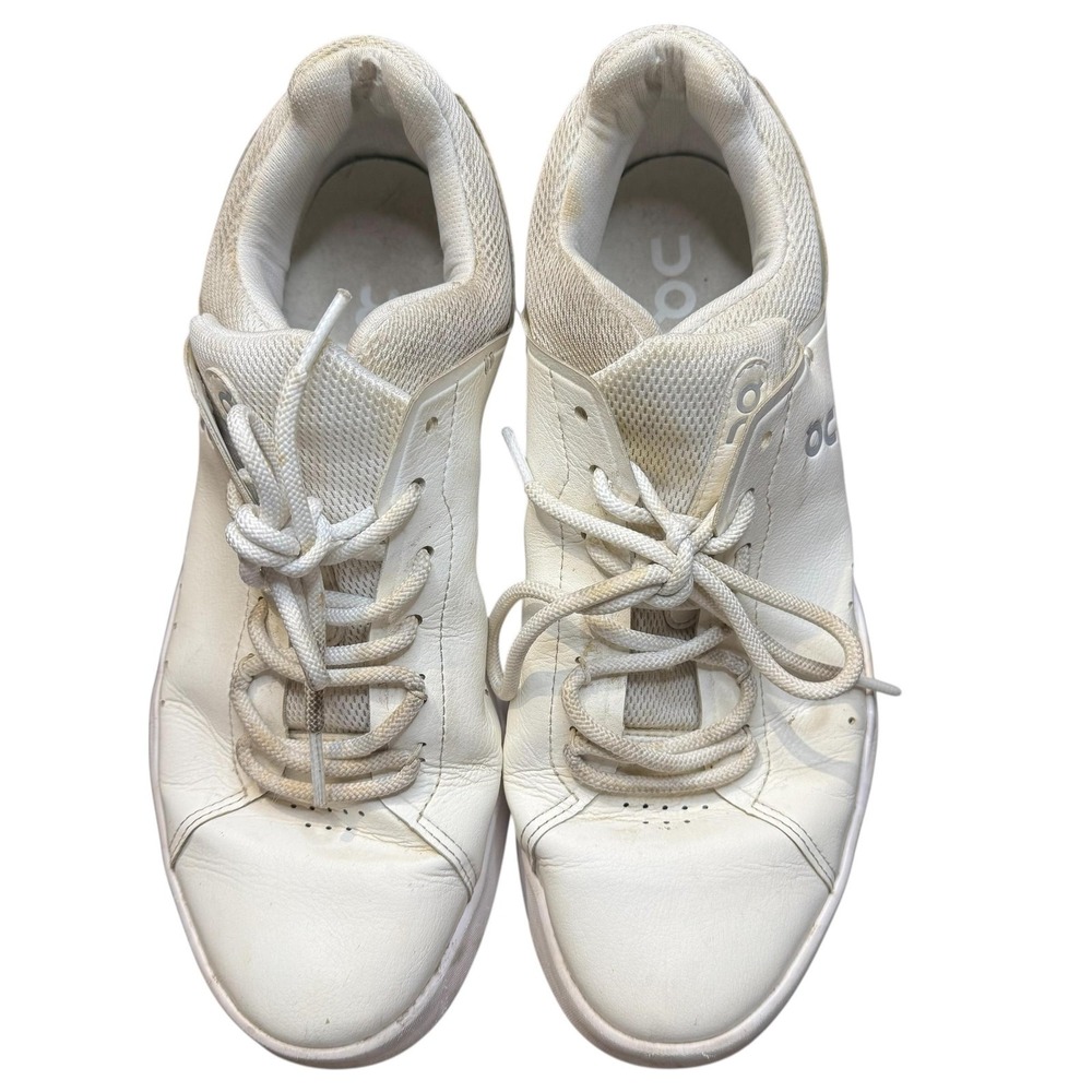 On The Roger Advantage Shoes Womens Size‎ 10.5 White CloudTec Sneakers Athletic